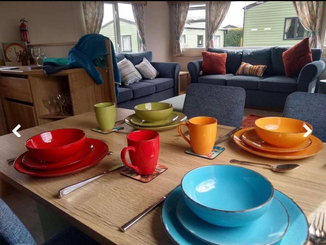 Appleblossom Lodge, Lido Leisure Park, Knaresborough Extérieur photo