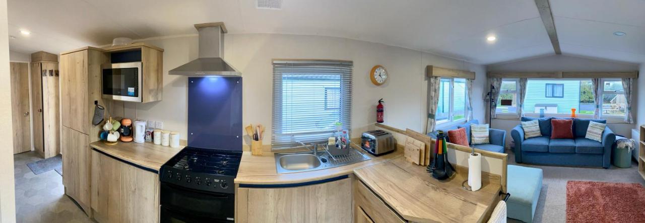 Appleblossom Lodge, Lido Leisure Park, Knaresborough Extérieur photo