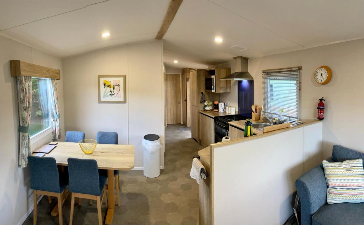 Appleblossom Lodge, Lido Leisure Park, Knaresborough Extérieur photo